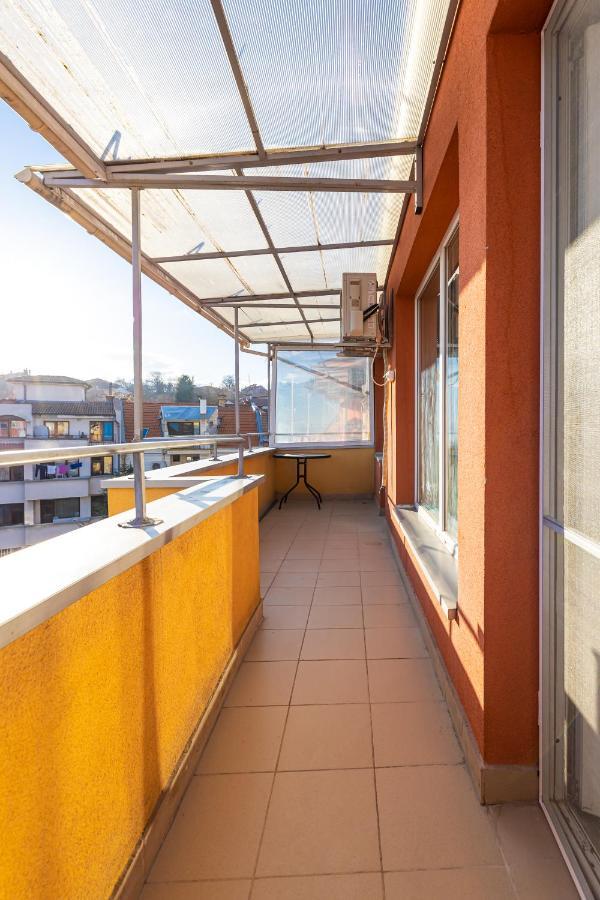 Sunny 1Bd Apartment In Old Town By Flat Mаnager Plovdiv Exterior foto